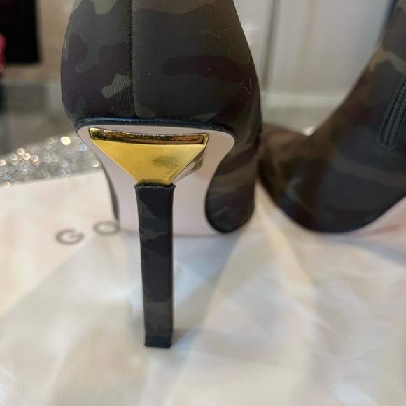 ❌❌SOLD❌❌ - Picture 6 of 9